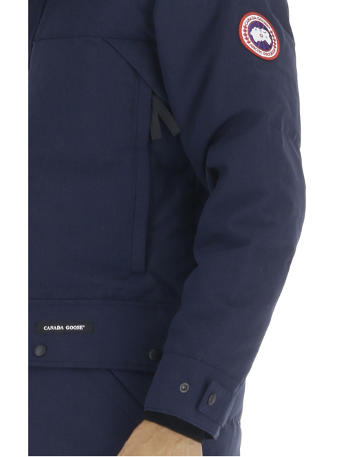 canada goose 9301l zip code